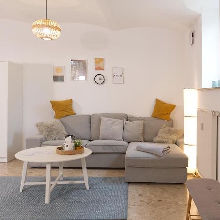 Bohnapartments Elisa - Wohlfuehlapartment Mit 2 Gratis Parkplaetzen Und 3 Schlafzimmern - Wlan - Vollausstattung Эрфурт Экстерьер фото