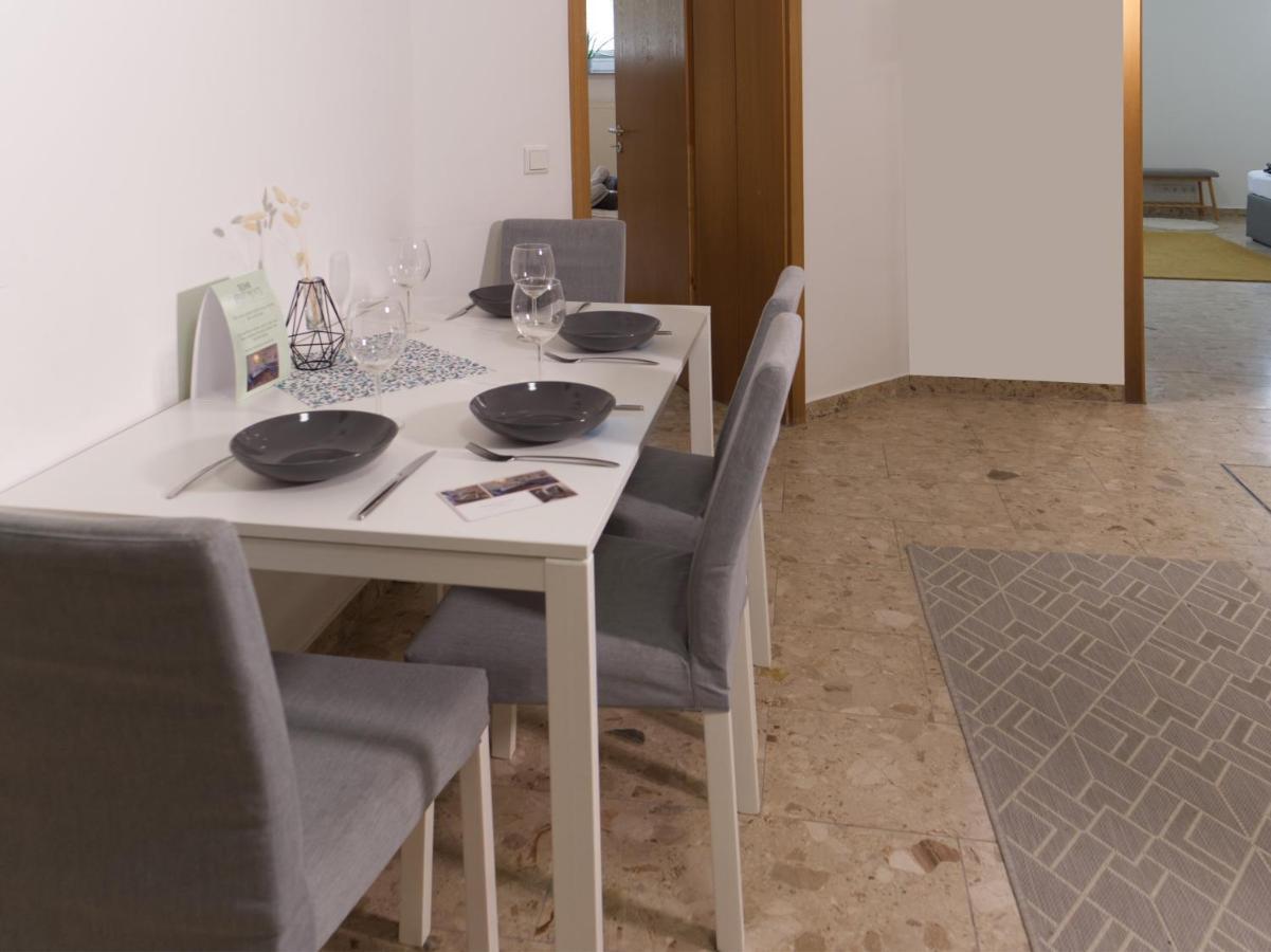 Bohnapartments Elisa - Wohlfuehlapartment Mit 2 Gratis Parkplaetzen Und 3 Schlafzimmern - Wlan - Vollausstattung Эрфурт Экстерьер фото